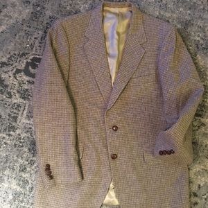 Kilgour, French & Stanbury Men’s blazer!